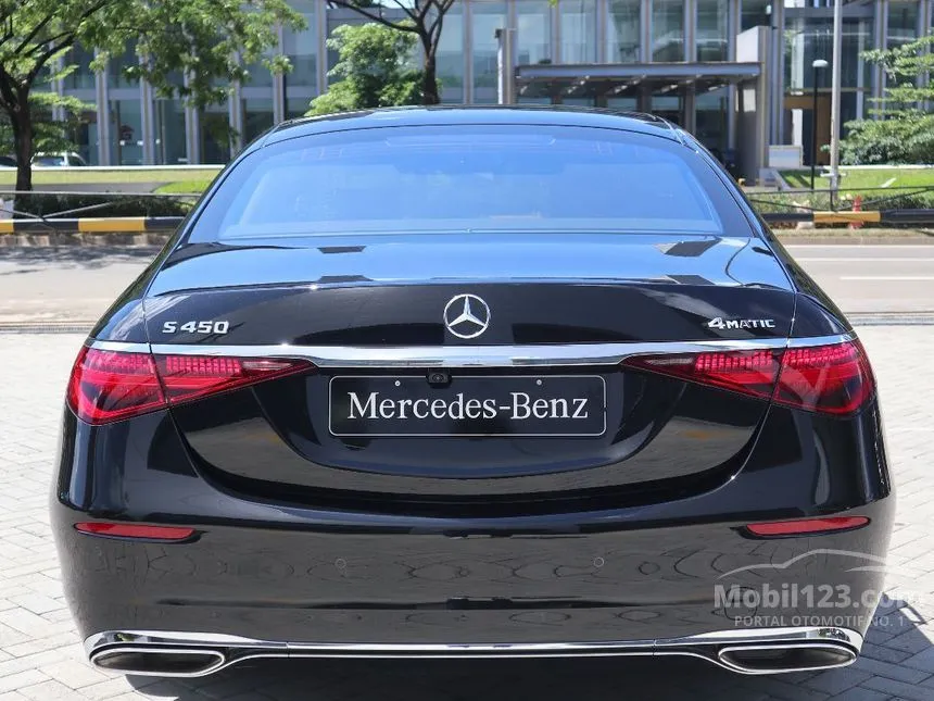 2023 Mercedes-Benz S450 L Sedan