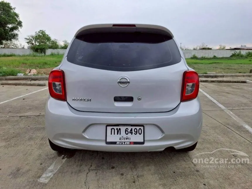 2016 Nissan MARCH E Hatchback