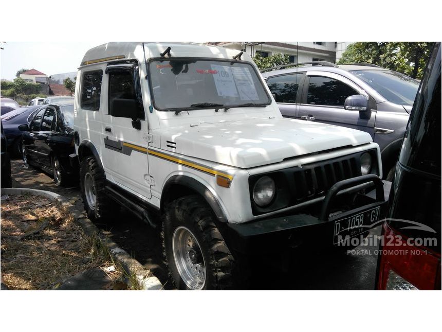 Jual Mobil  Suzuki  Katana  1994 GX 1 0 di DKI Jakarta Manual 