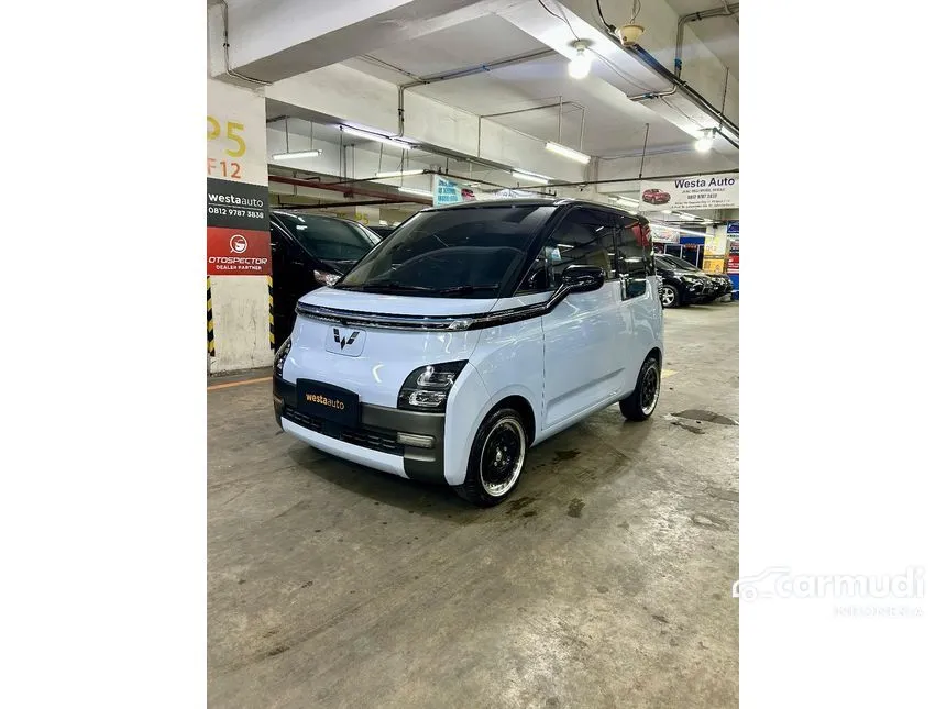 2023 Wuling Air EV Long Range Hatchback