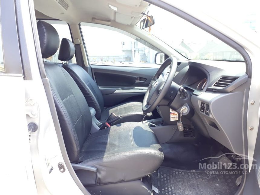 Jual Mobil  Toyota  Avanza 2012 Veloz  1 5 di DKI Jakarta 