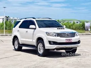 2013 Toyota FORTUNER 3.0 (ปี 12-15) V SUV