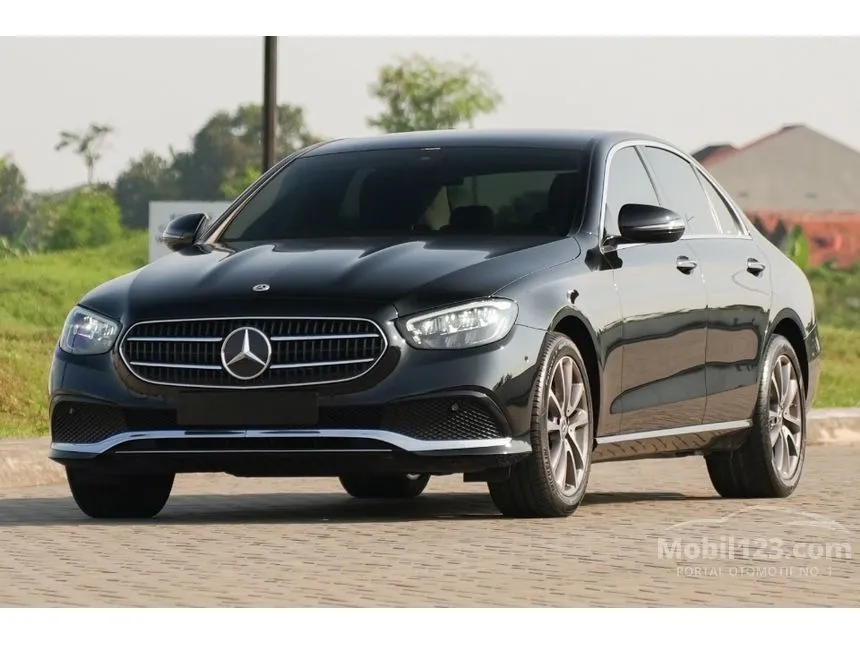 2021 Mercedes-Benz E200 Avantgarde Sedan