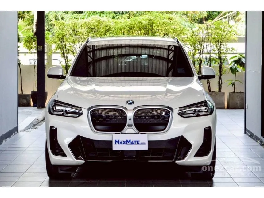 2022 BMW iX3 M Sport SUV
