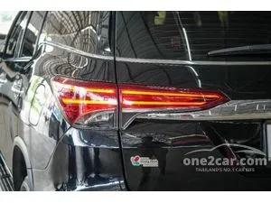 2020 Toyota FORTUNER 2.4 V SUV