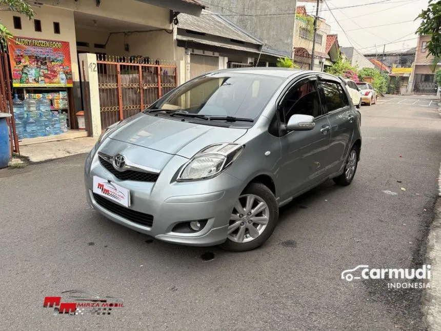 2010 Toyota Yaris E Hatchback