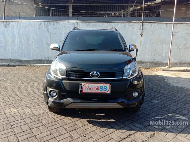 Toyota Rush  Mobil  bekas  dijual  di Bandung  Jawa barat 