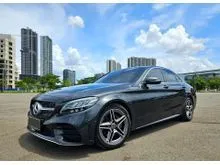 2021 Mercedes-Benz C200 2.0 AMG Final Edition Sedan (W205) Odo 20 Rb (TERMURAH)
