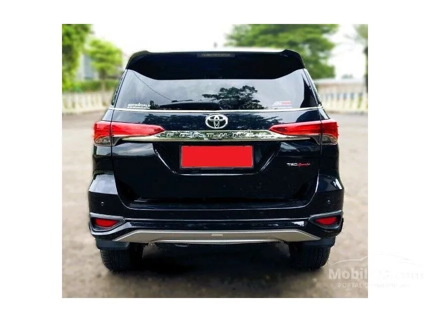 Jual Mobil Toyota Fortuner 2018 VRZ 2.4 di Banten Automatic SUV Hitam Rp 395.000.000