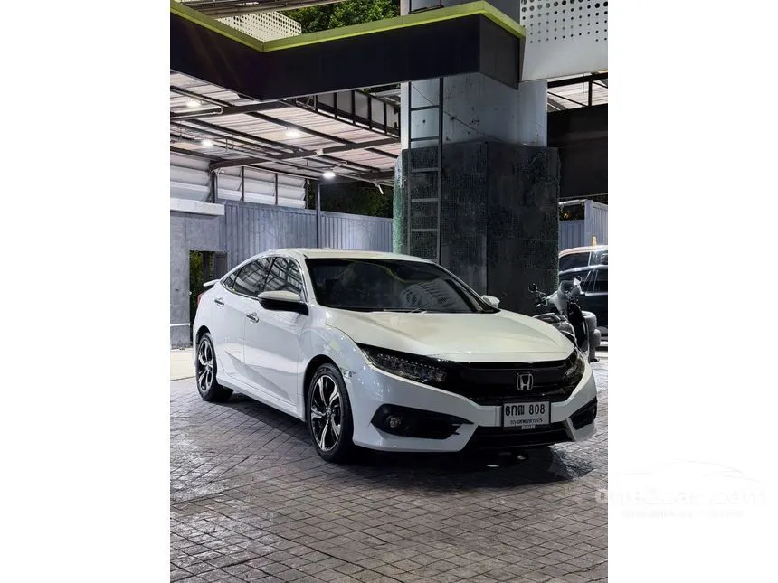 2017 Honda CIVIC Turbo RS Sedan