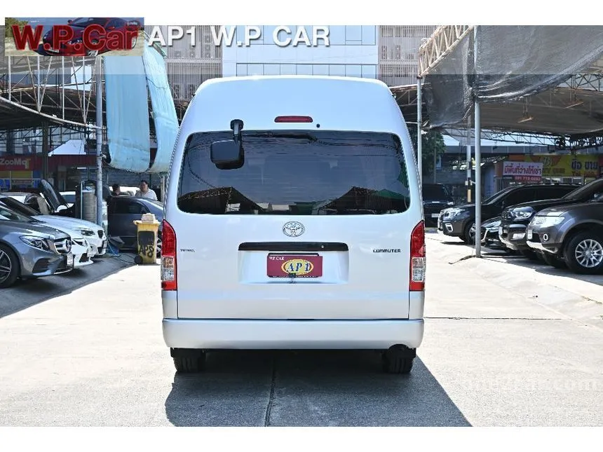 2014 Toyota HIACE D4D Van
