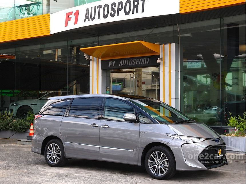 Toyota estima 2018