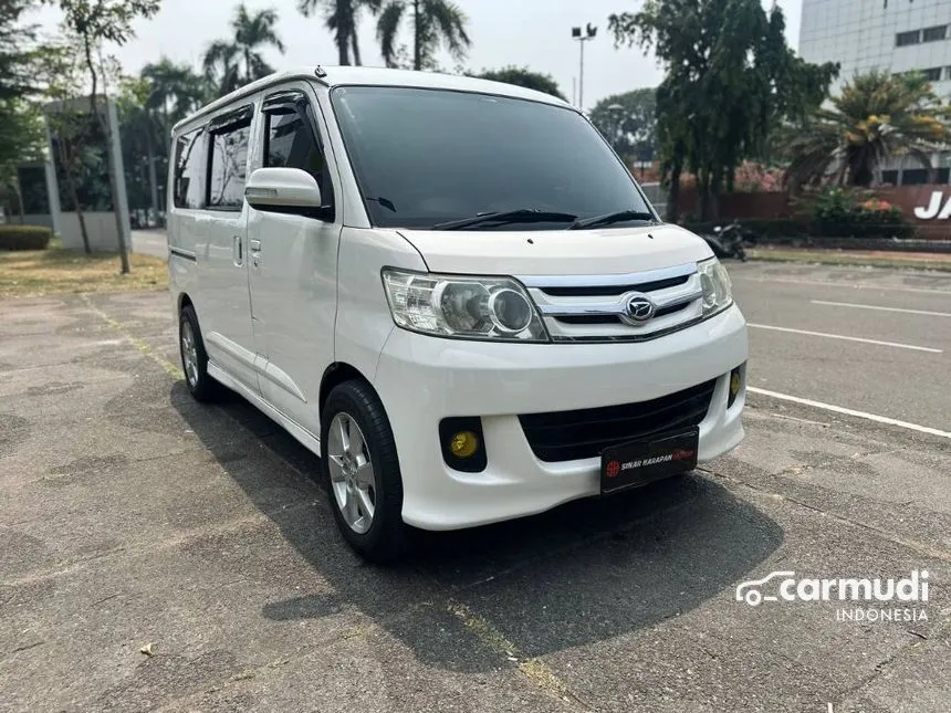 2013 Daihatsu Luxio X Wagon