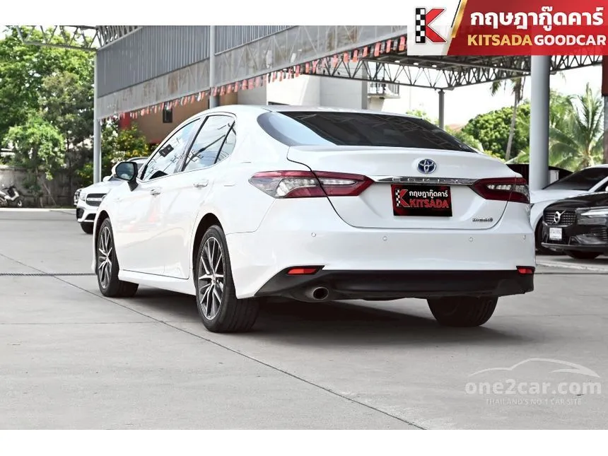 2022 Toyota CAMRY HEV Premium Sedan