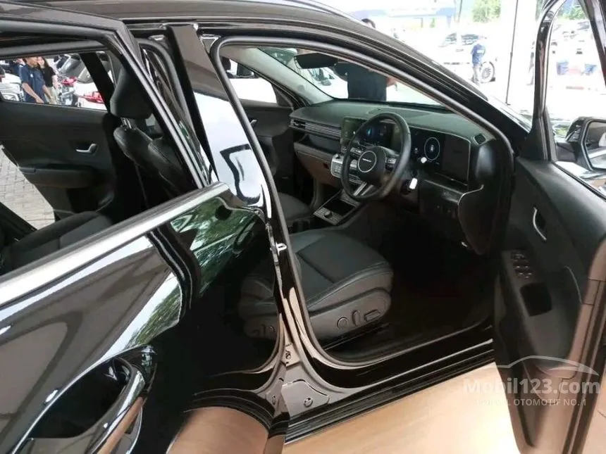 Jual Mobil Hyundai Kona 2024 Electric Prime Long Range di Jawa Barat Automatic Wagon Putih Rp 500.000.000