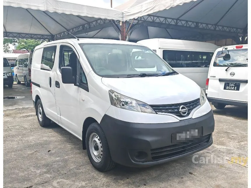 2018 Nissan NV200 Semi Panel Van