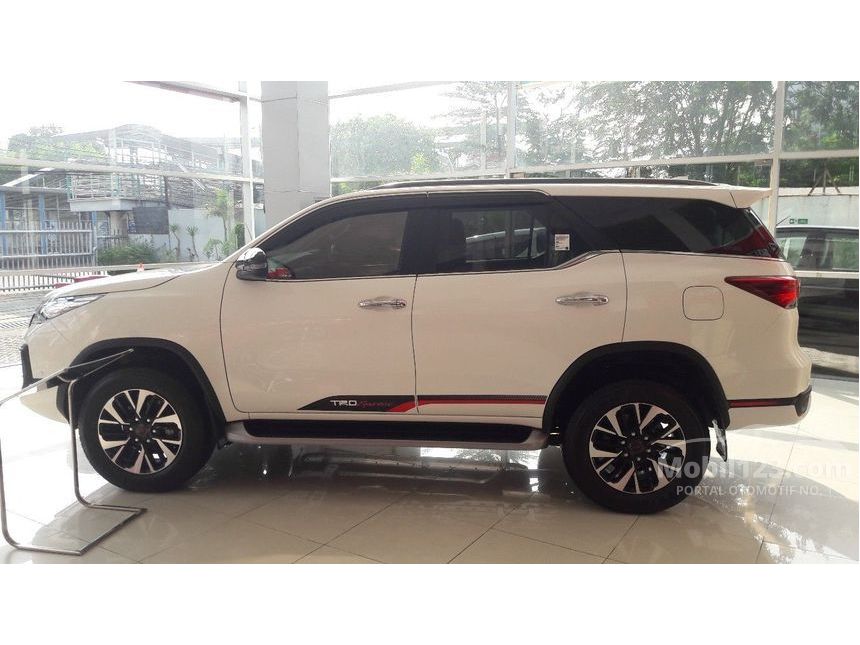 Jual Mobil Toyota Fortuner 2016 VRZ 2.4 di DKI Jakarta 