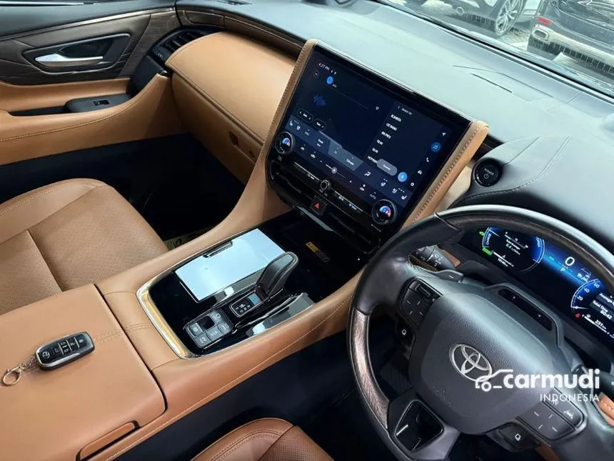 2024 Toyota Vellfire HEV Executive Lounge VIP Type MPV