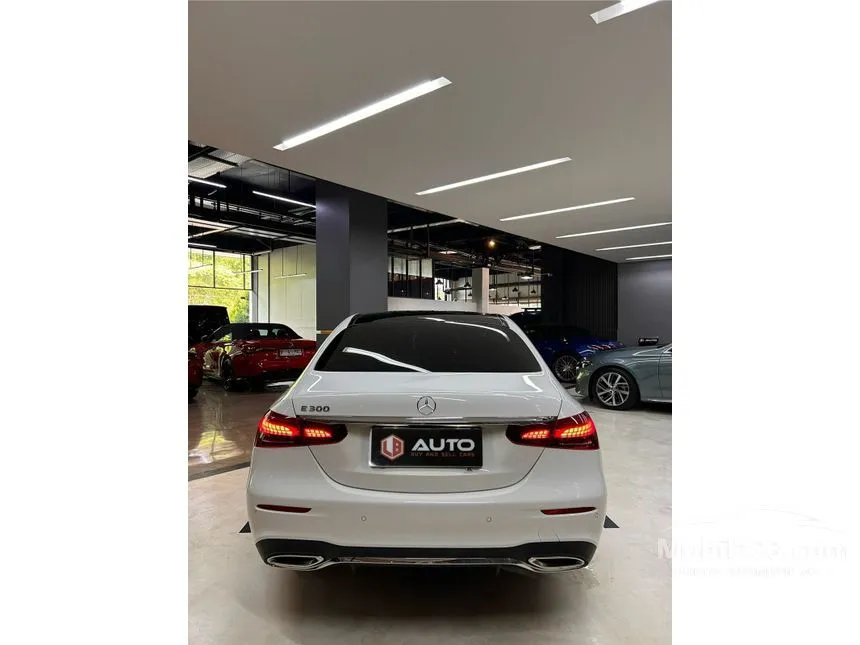 2022 Mercedes-Benz E300 AMG Line Sedan