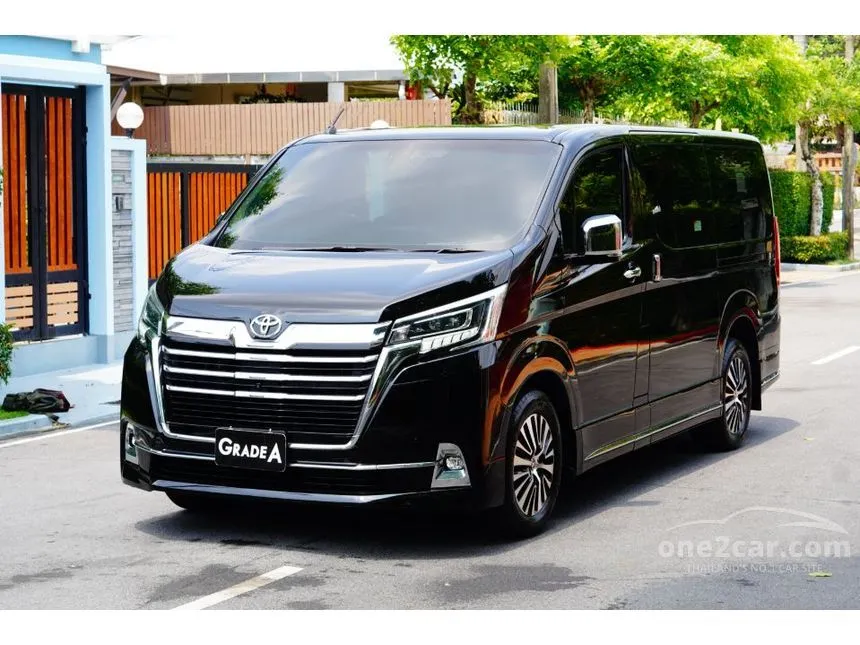 2020 Toyota Majesty Premium Van