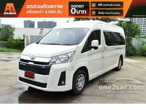 2019 Toyota Commuter 2.8 Van
