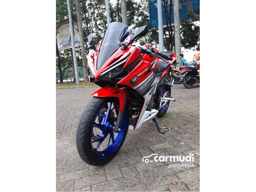 Motor deals cbr 2016