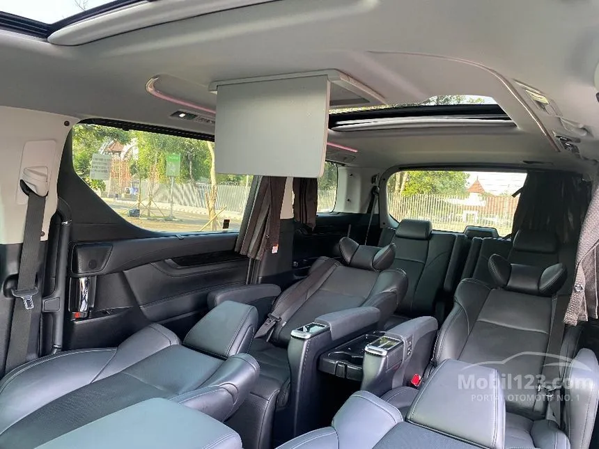 2023 Toyota Vellfire G (Premium Color) MPV