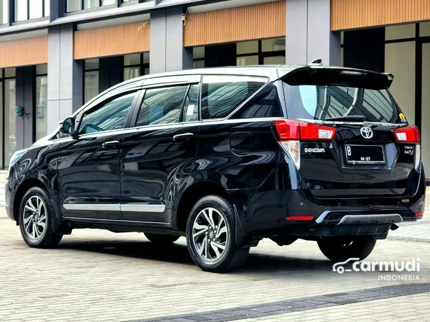 2022 Toyota Kijang Innova V MPV