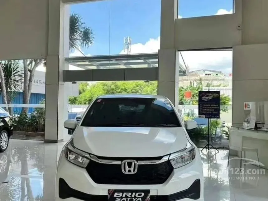 Jual Mobil Honda Brio 2024 E Satya 1.2 di Jawa Barat Automatic Hatchback Putih Rp 185.000.000