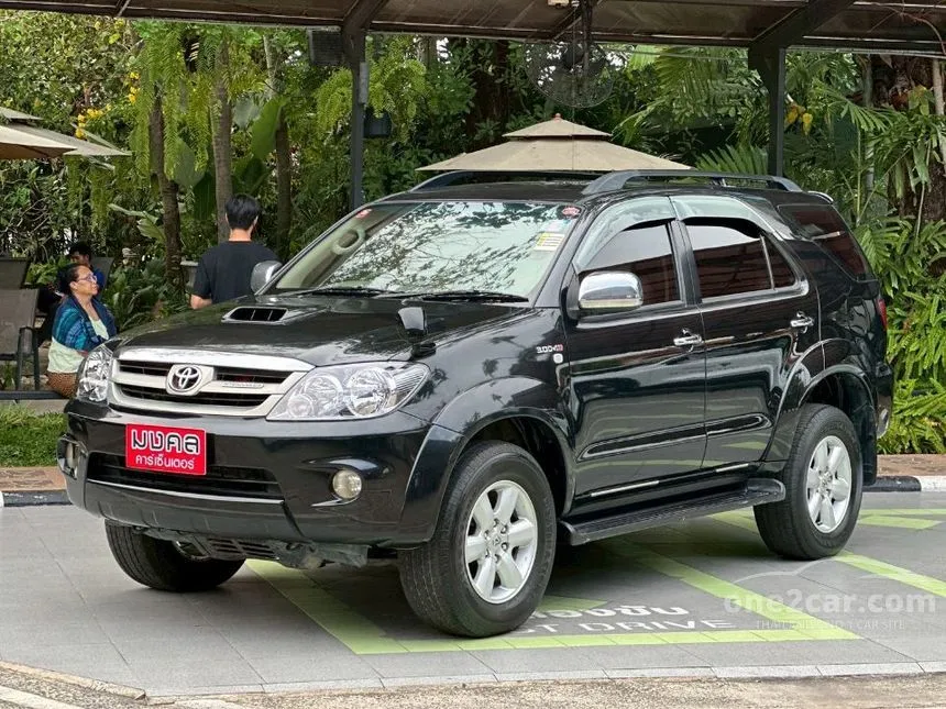 2005 Toyota FORTUNER G SUV