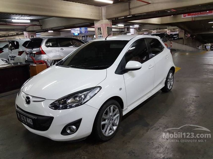 mazda2 sedan mazda mobil indonesia dealer resmi harga mazda2 sedan mazda mobil indonesia dealer resmi harga