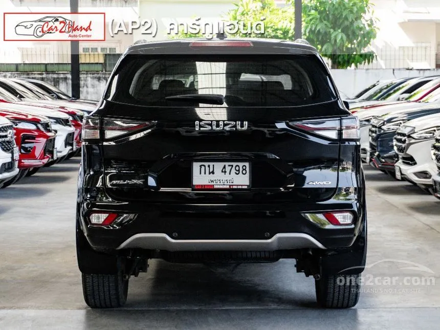2021 Isuzu MU-X Ultimate SUV