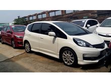 Honda Jazz RS AT 2014 PUTIH ORCHID MUTIARA