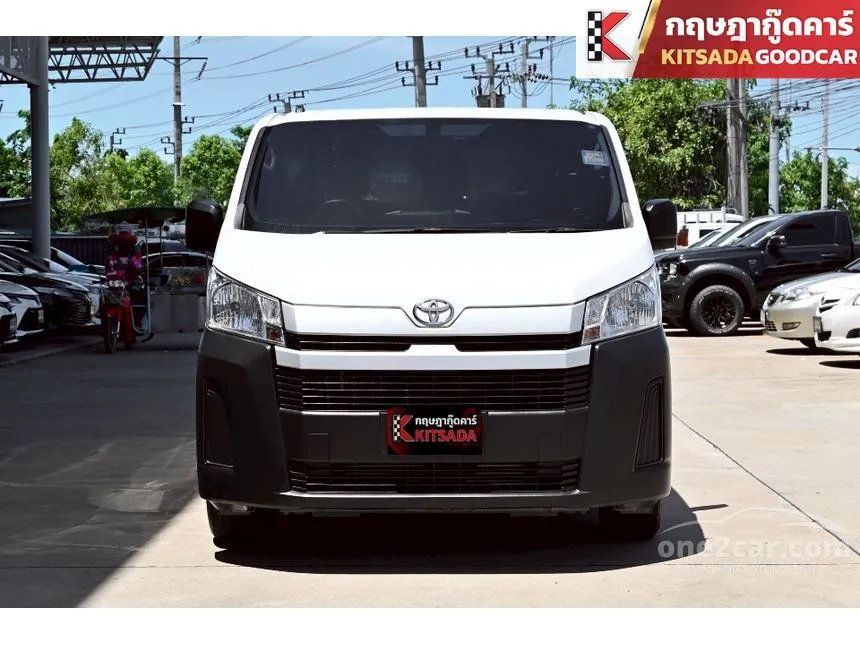2022 Toyota HIACE Eco Van