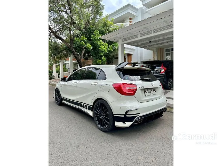 2015 Mercedes-Benz AMG A45 4MATIC Hatchback