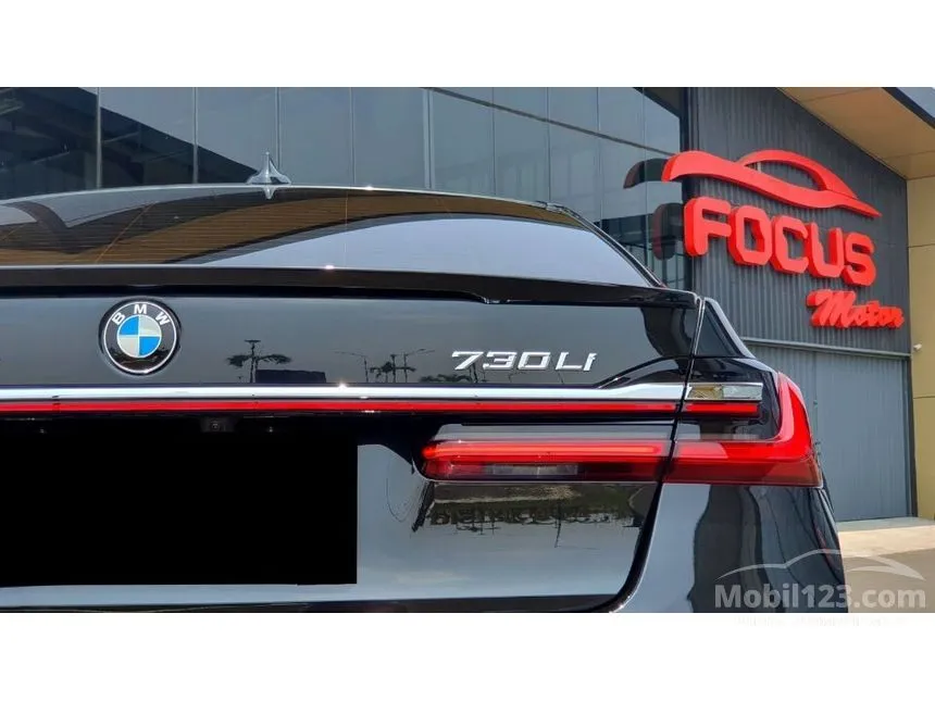 2020 BMW 730Li M Sport Sedan