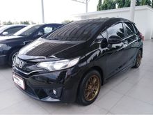 2016 Honda Jazz 1.5 (ปี 14-18) SV i-VTEC Hatchback AT