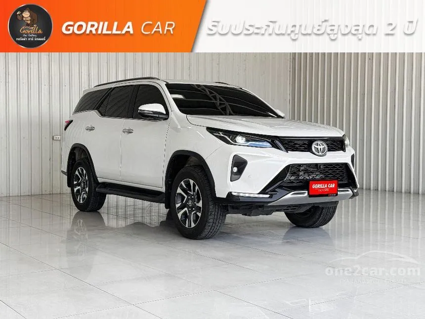 2023 Toyota FORTUNER Leader V SUV