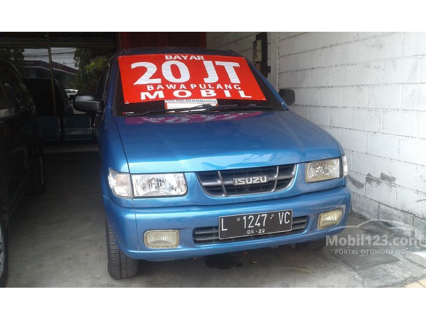 Jual Mobil  Isuzu Panther  2001 LV  2 5 di Jawa Timur Manual 