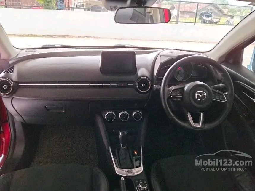 2018 Mazda 2 R Hatchback