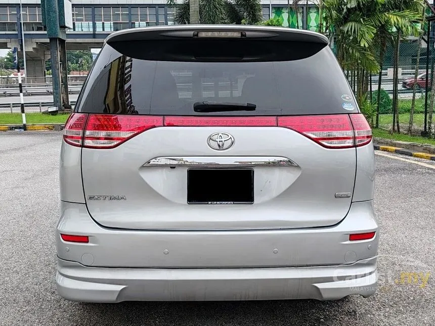 2007 Toyota Estima Aeras MPV