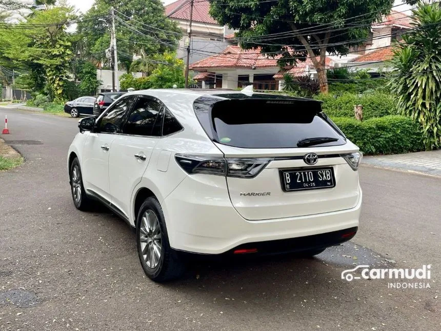 2014 Toyota Harrier SUV