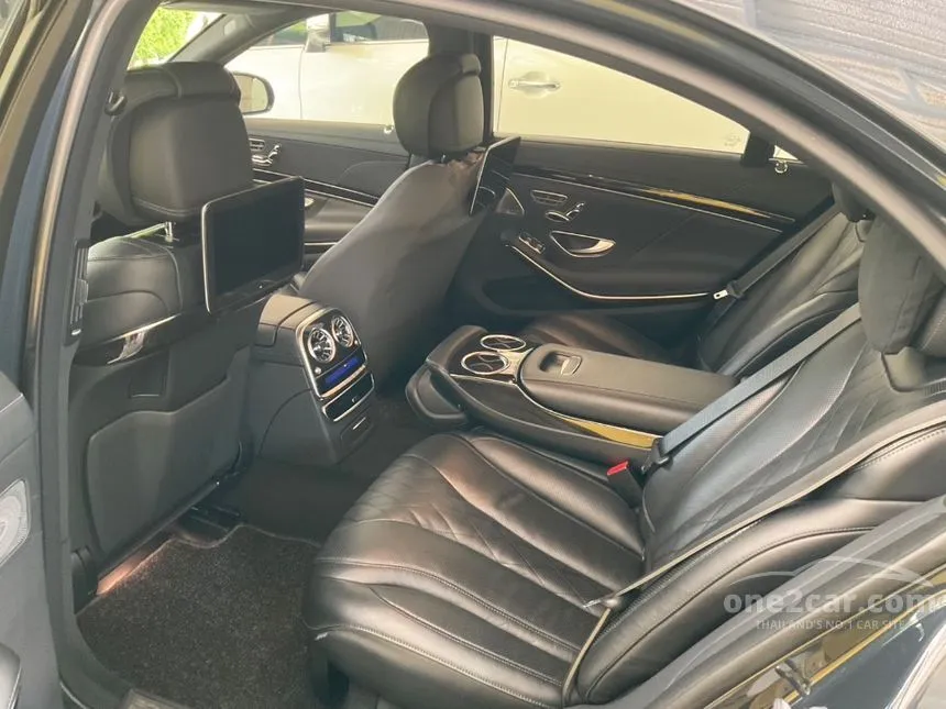 2021 Mercedes-Benz S560 e AMG Premium Sedan