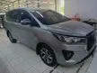 Jual Mobil Toyota Kijang Innova 2021 G 2.0 di Jawa Timur Manual MPV Silver Rp 275.000.000