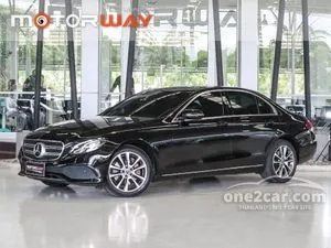 2020 Mercedes-Benz E300 2.0 e Avantgarde Sedan