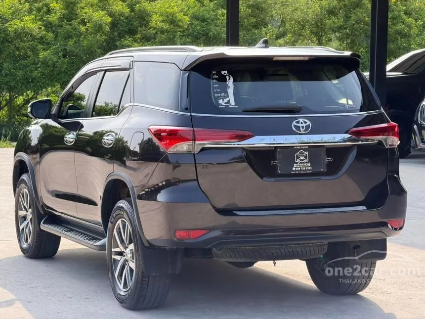 2016 Toyota FORTUNER V SUV