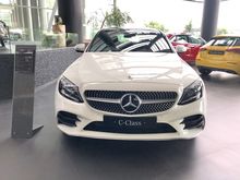 2019 Mercedes-Benz C300 2.0 AMG Sedan