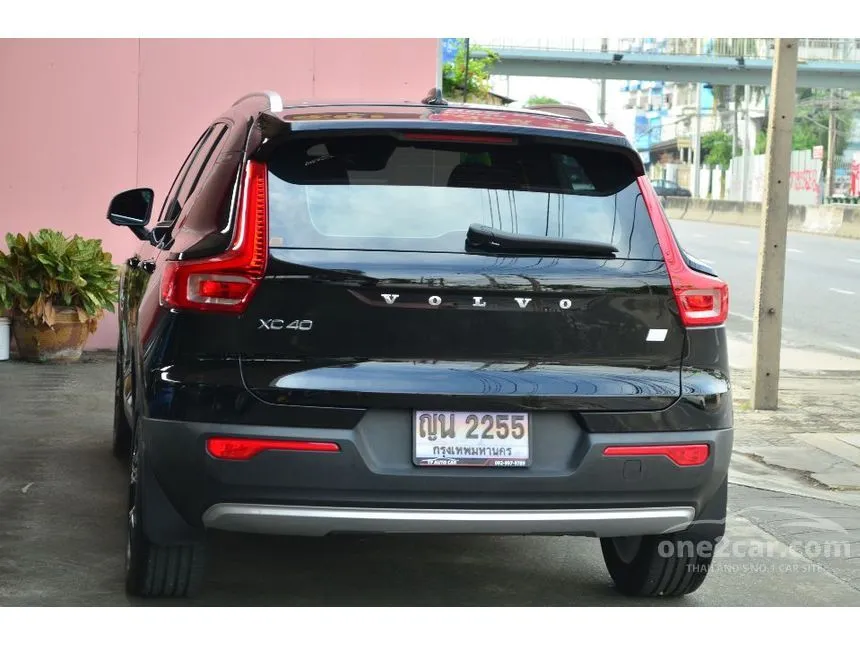 2022 Volvo XC40 Recharge T5 Inscription SUV