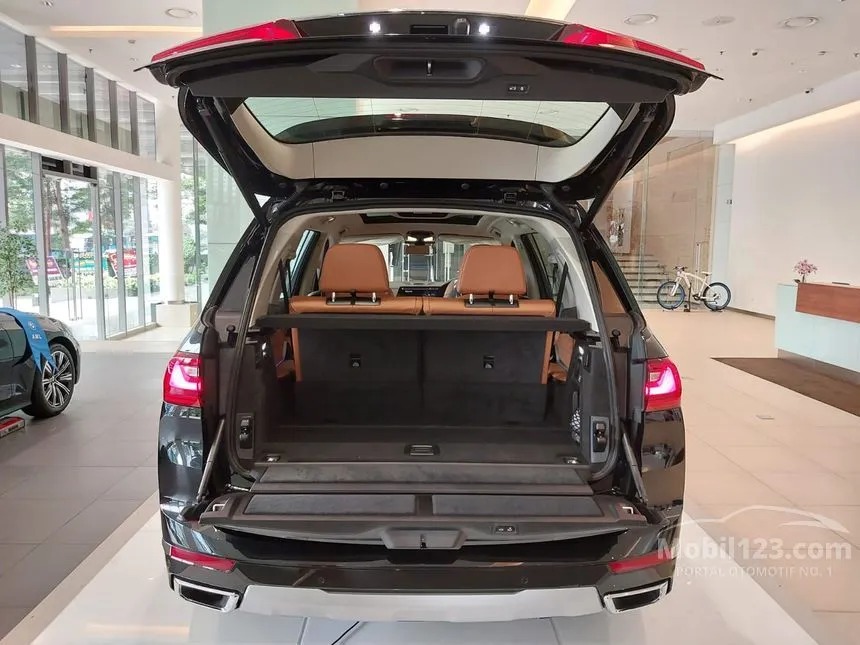 Jual Mobil BMW X7 2022 xDrive40i Opulence 3.0 di DKI Jakarta Automatic ...