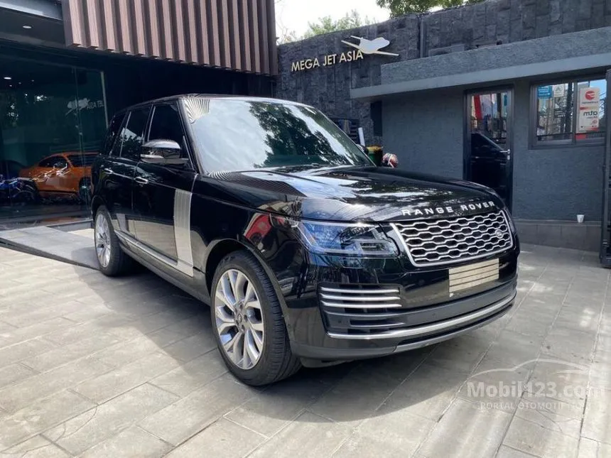 Jual Mobil Land Rover Range Rover 2021 Vogue Supercharged 3.0 di DKI Jakarta Automatic SUV Hitam Rp 4.500.000.000